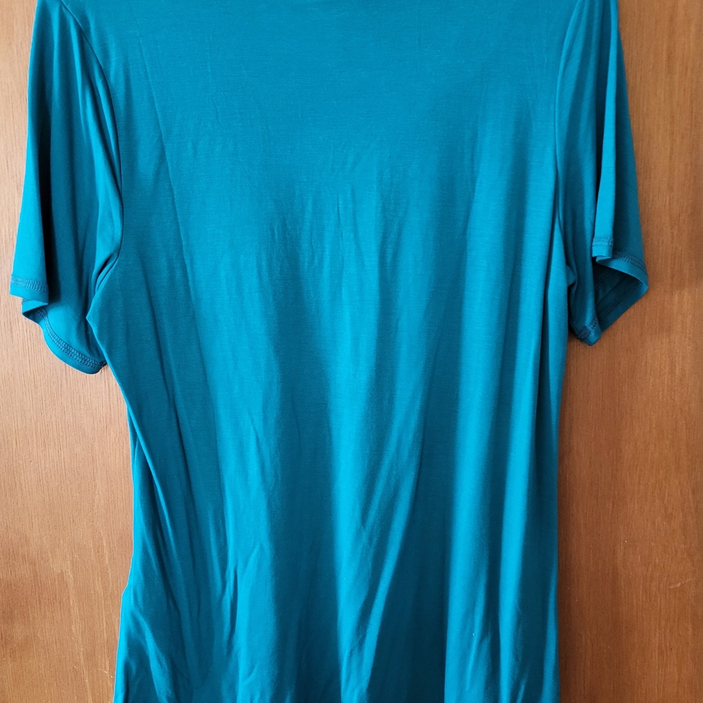 LuLaRoe Teal Short Sleeve V-Neck Top - Picture 2 of 3
